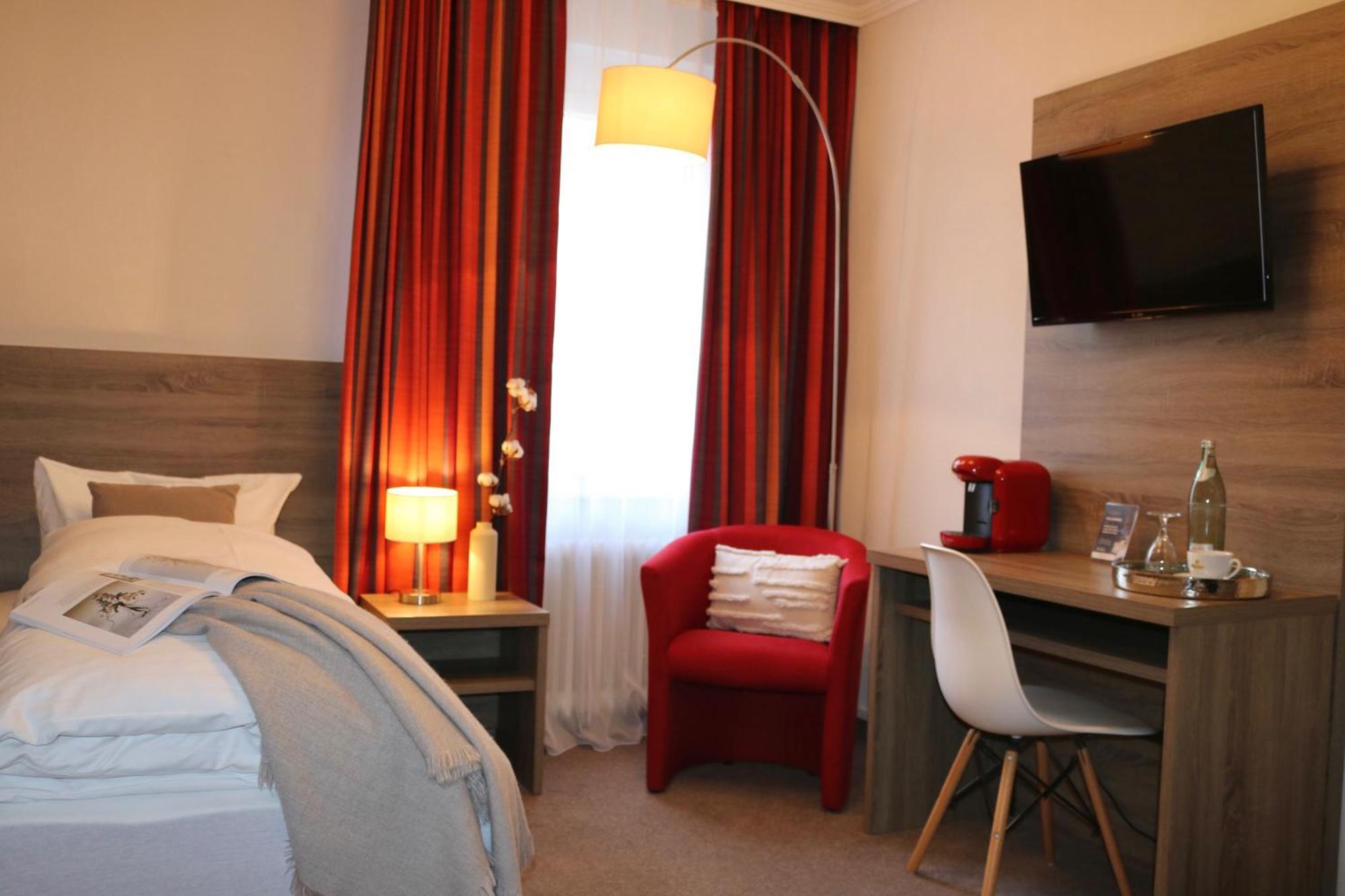 Hotel Stadt Hamburg 바트잘츠우프렌 외부 사진
